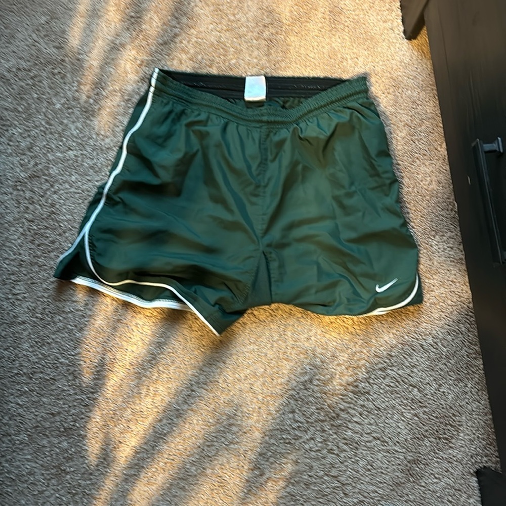 Athletic Nike shorts great condition Fits a little big